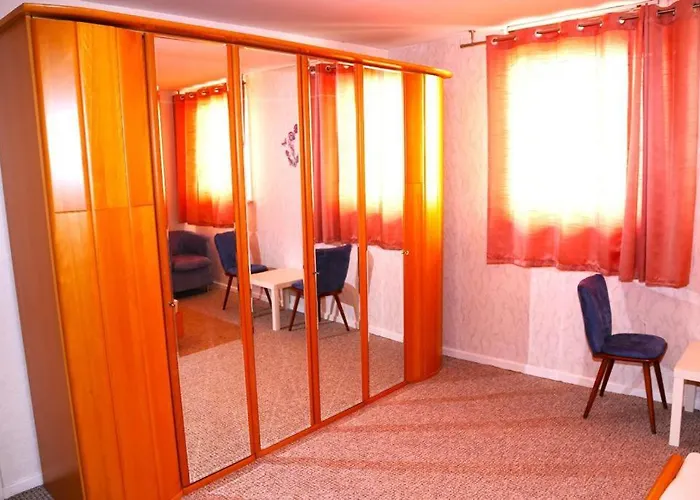 Koblenzerstrasse 16 *