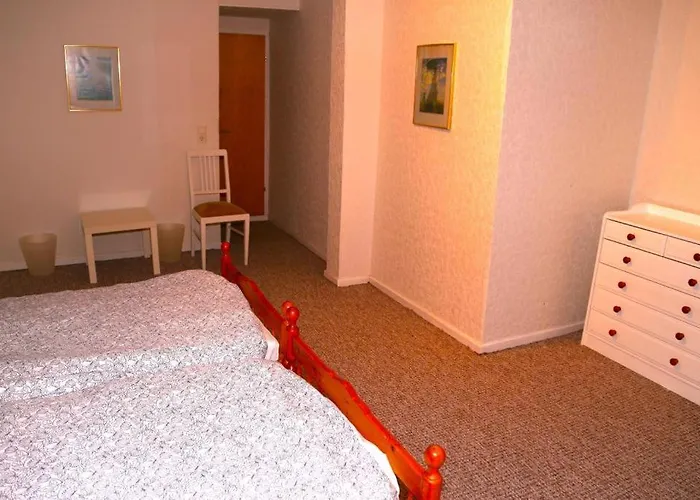 Koblenzerstrasse 16 公寓