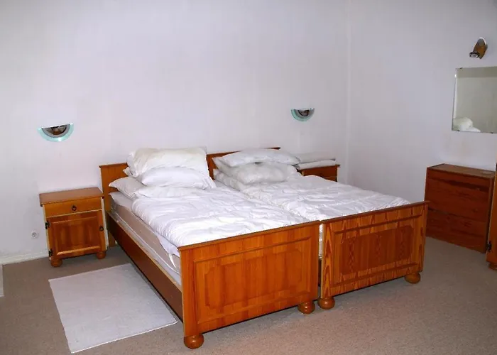 Koblenzerstrasse 16 公寓