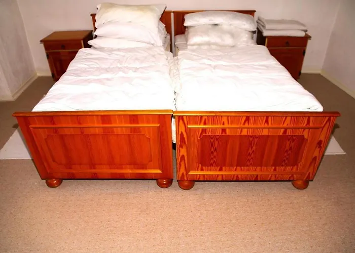 公寓 Koblenzerstrasse 16 *